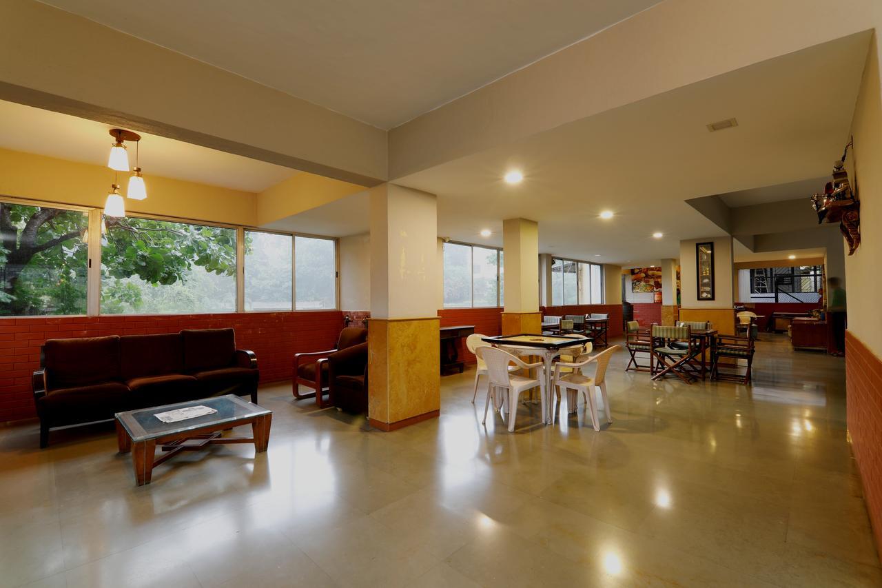 Amazinn Villa Лонавала Екстериор снимка
